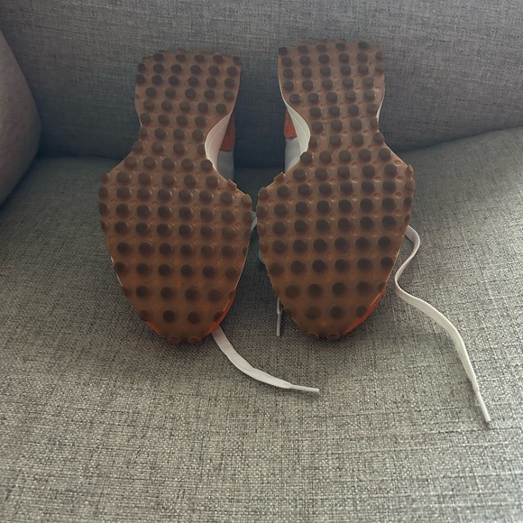 New Balance FIGS - Picture 5 of 5